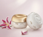 O Boticário Creme Acetinado Hidratante Desodorante Corporal Lily 250g - Imagem 2